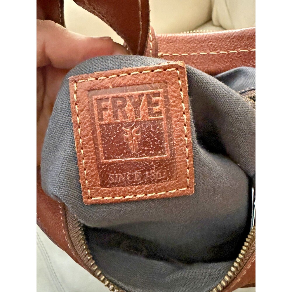 Frye Artisan Leather Hobo Bag Rustic Western Distressed Boho Whiskey NWT - Picture 14 of 16